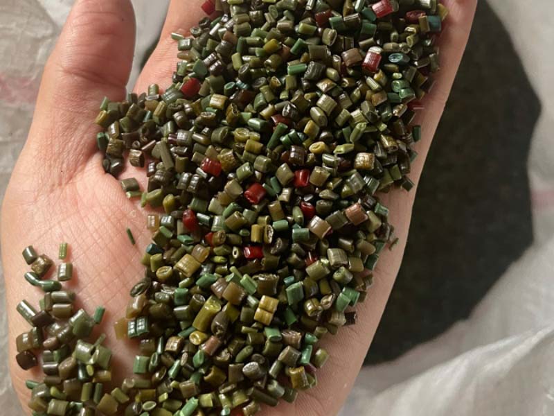 PET cheminių pluoštų granuliavimo linija